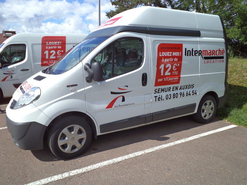 LOCATION DE VEHICULES UTILITAIRES 7m³ INTERMARCHE SEMURENAUXOIS